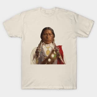 Native american with presidential medal of honor T-Shirt